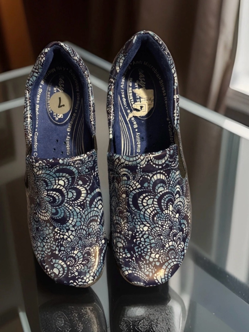 Women's Navy Floral-Patterned Slip-On Loafers
